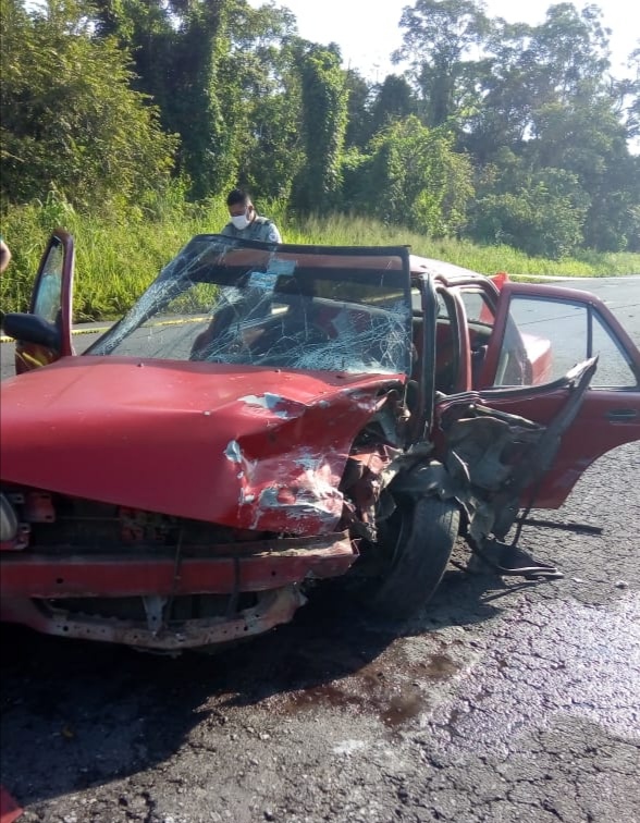 Un muerto y un herido en accidente  en la carretera Córdoba-Veracruz