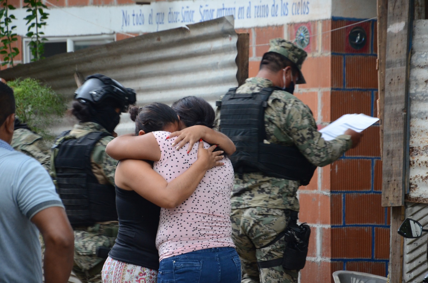 Investigan muerte de un hombre en Veracruz, podría ser asesinato