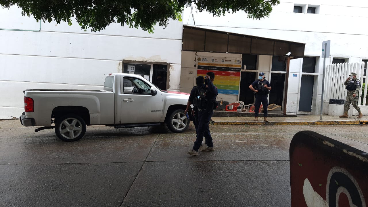 Comando balea a tres hombres en Minatitlán