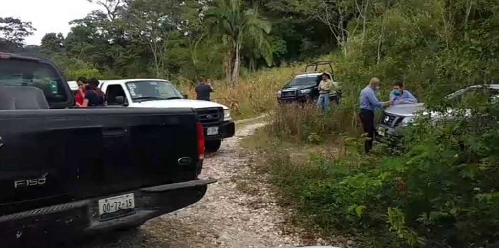 Abandonan cadáver  decapitado en cañales de Atoyac