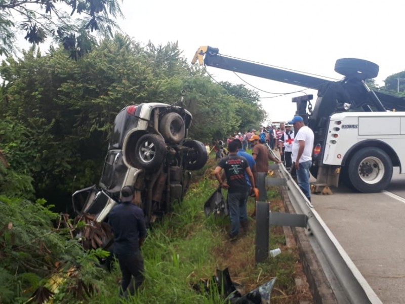 Joven muere al caer de un puente en Tuxpan