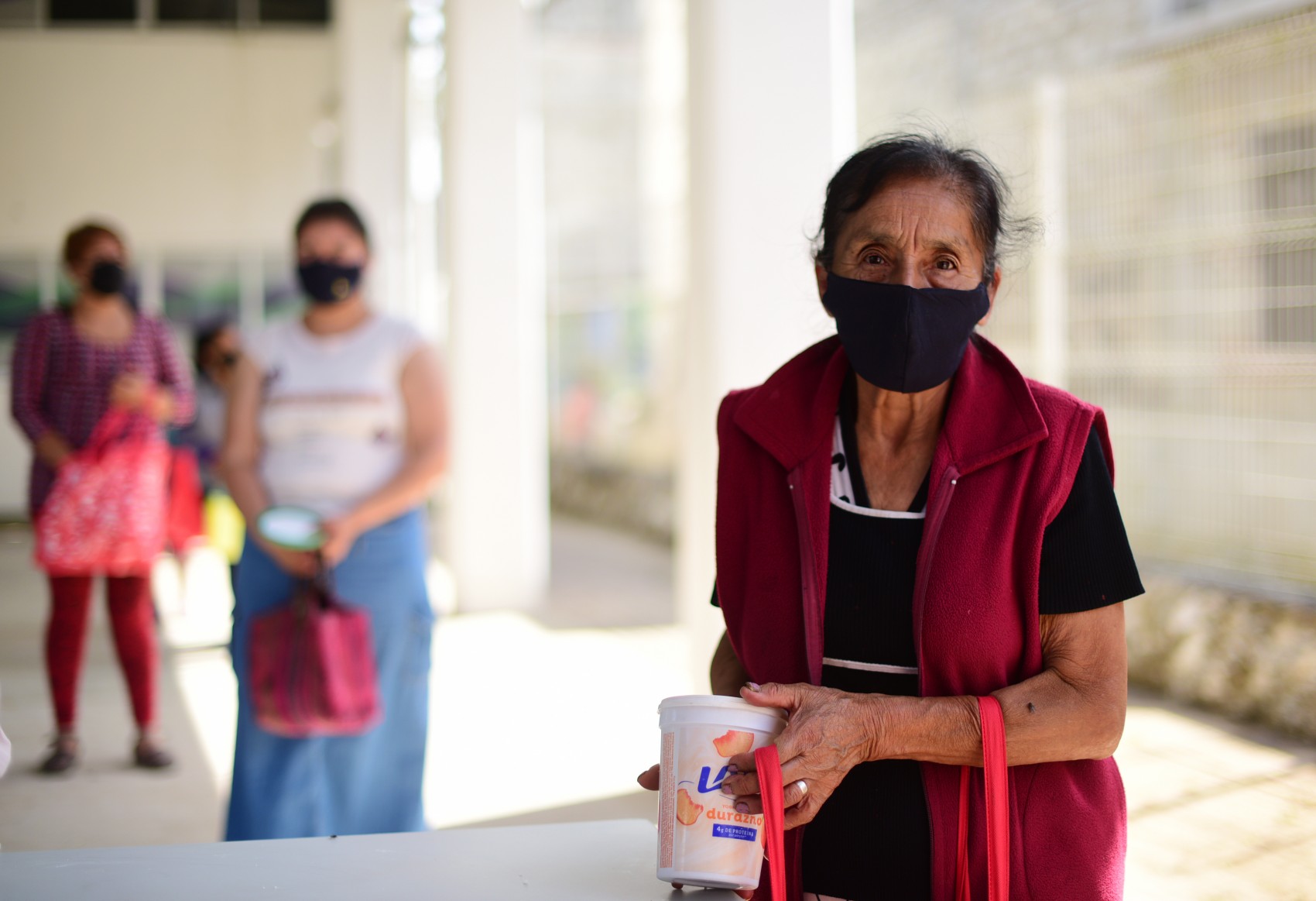 Brecha salarial y desempleo aumentan para las mujeres en la pandemia