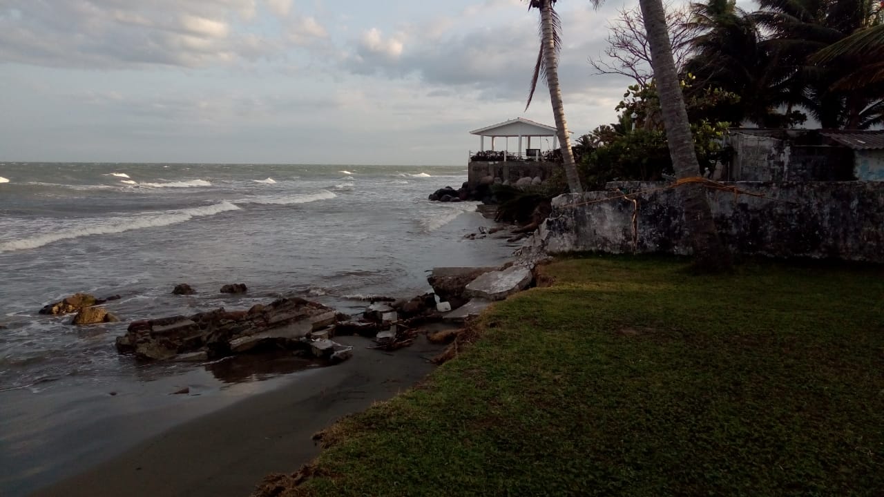 Cordobés muere ahogado en playas de Alvarado