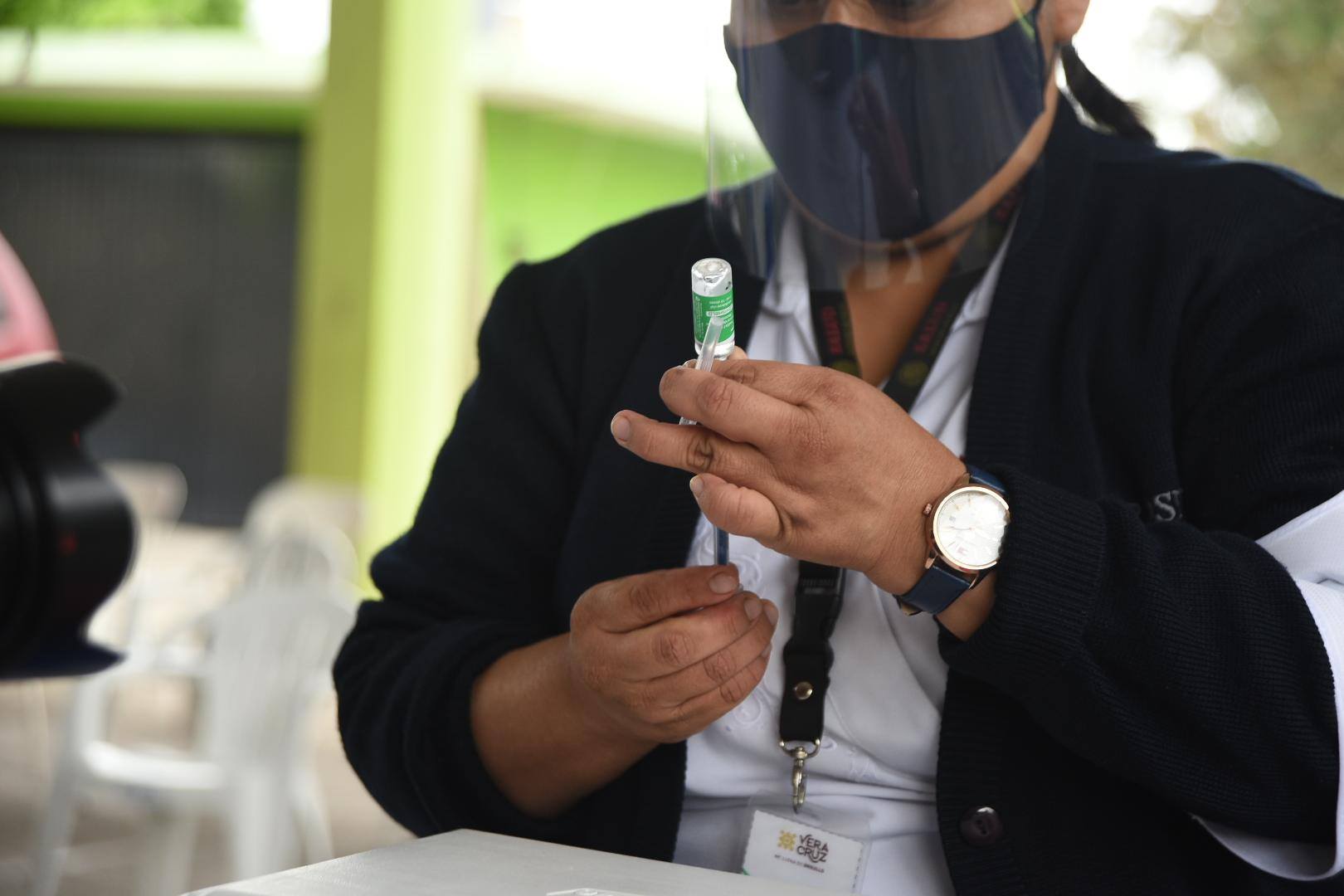 Veracruz llega a 55 mil 786 casos  de Covid-19 y 8 mil 223 defunciones