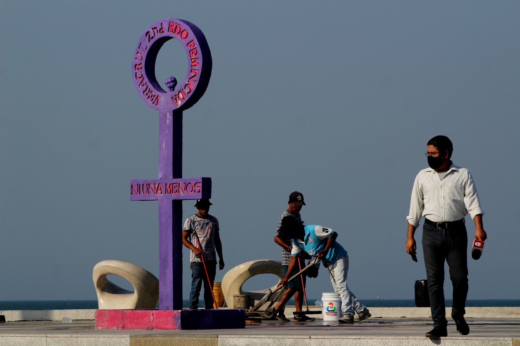 Estos lugares proponen para reubicar la antimonumenta instalada en el bulevar