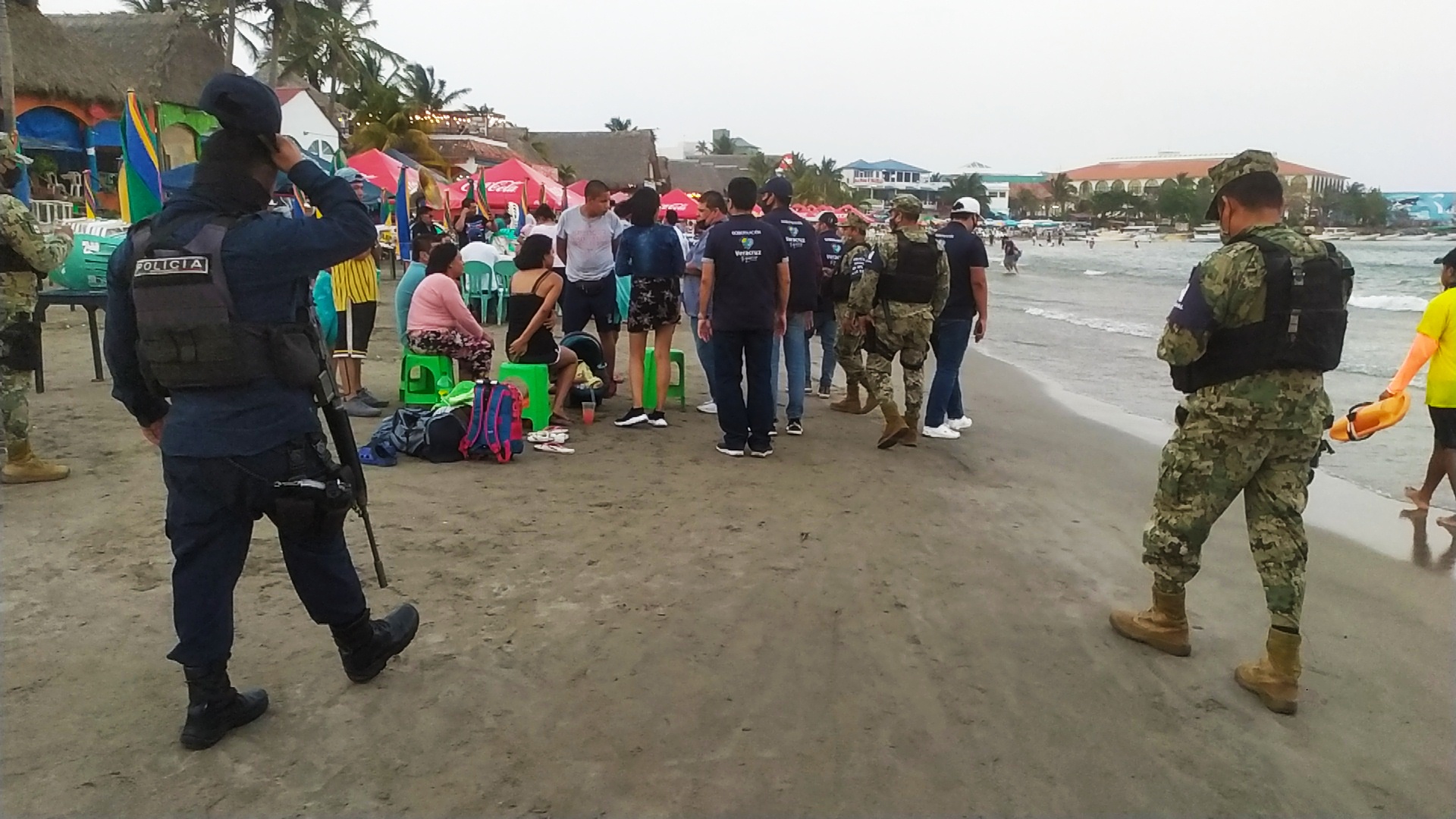 Realizan operativo Barredora en playas de Veracruz puerto