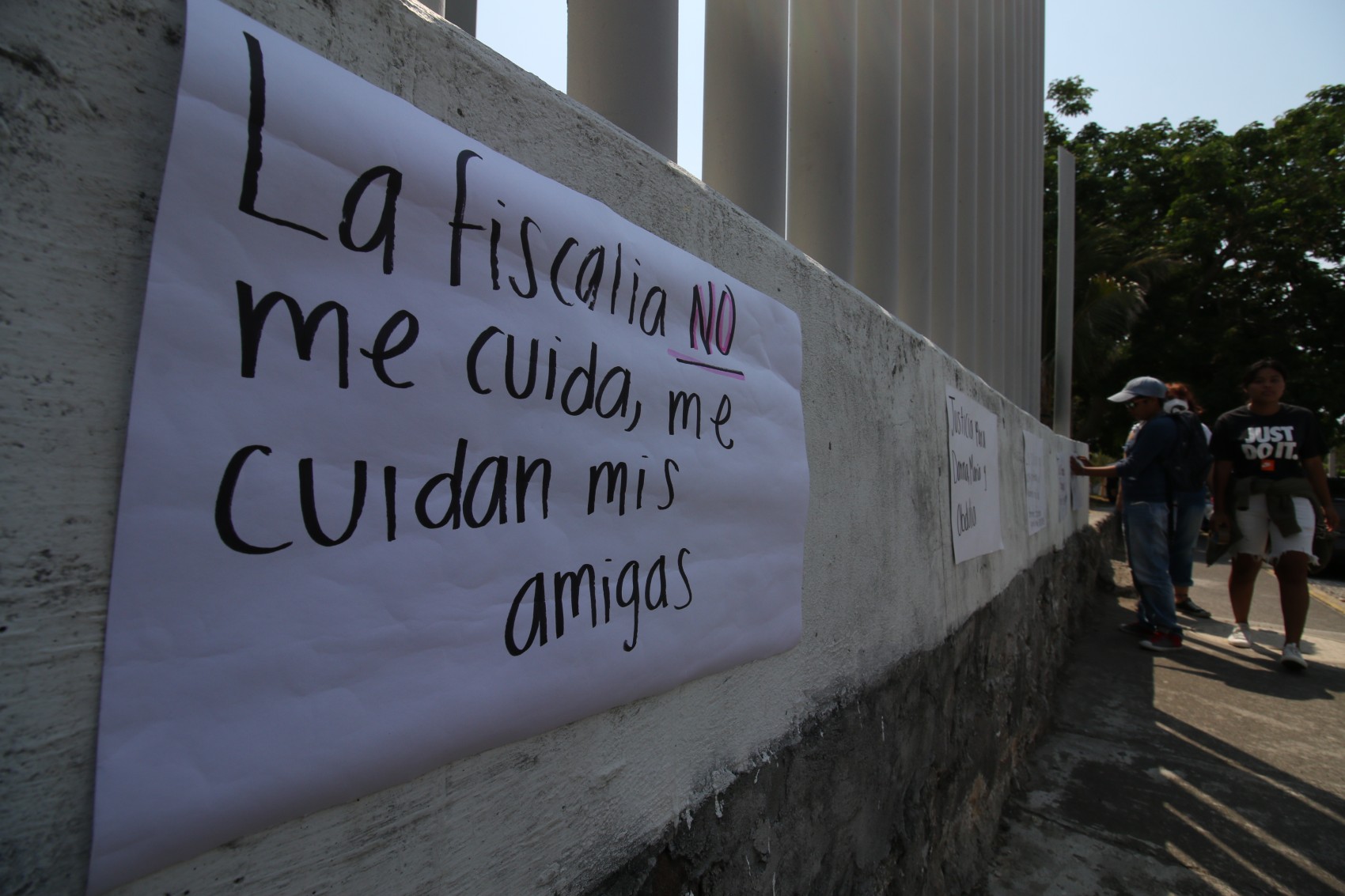 Exigen libertad de tres mujeres señaladas de homicidio en defensa propia