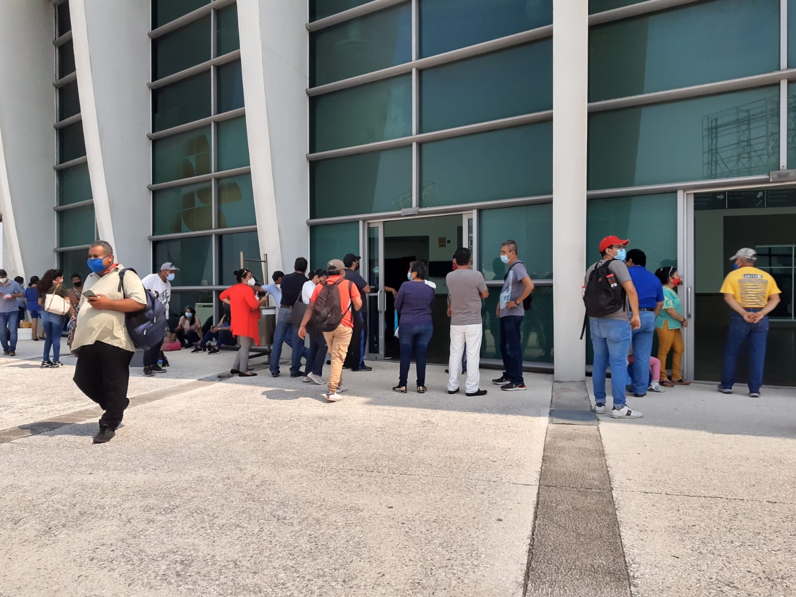 Se acaba vacuna Cancino en Boca del Río, maestros recibirán Pfizer en 2 dosis