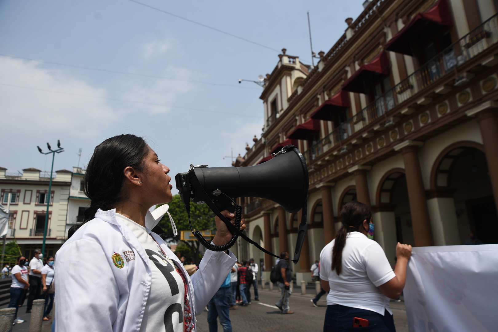 No se desesperen, responde Ramos Alor  a trabajadores inconformes del sector salud