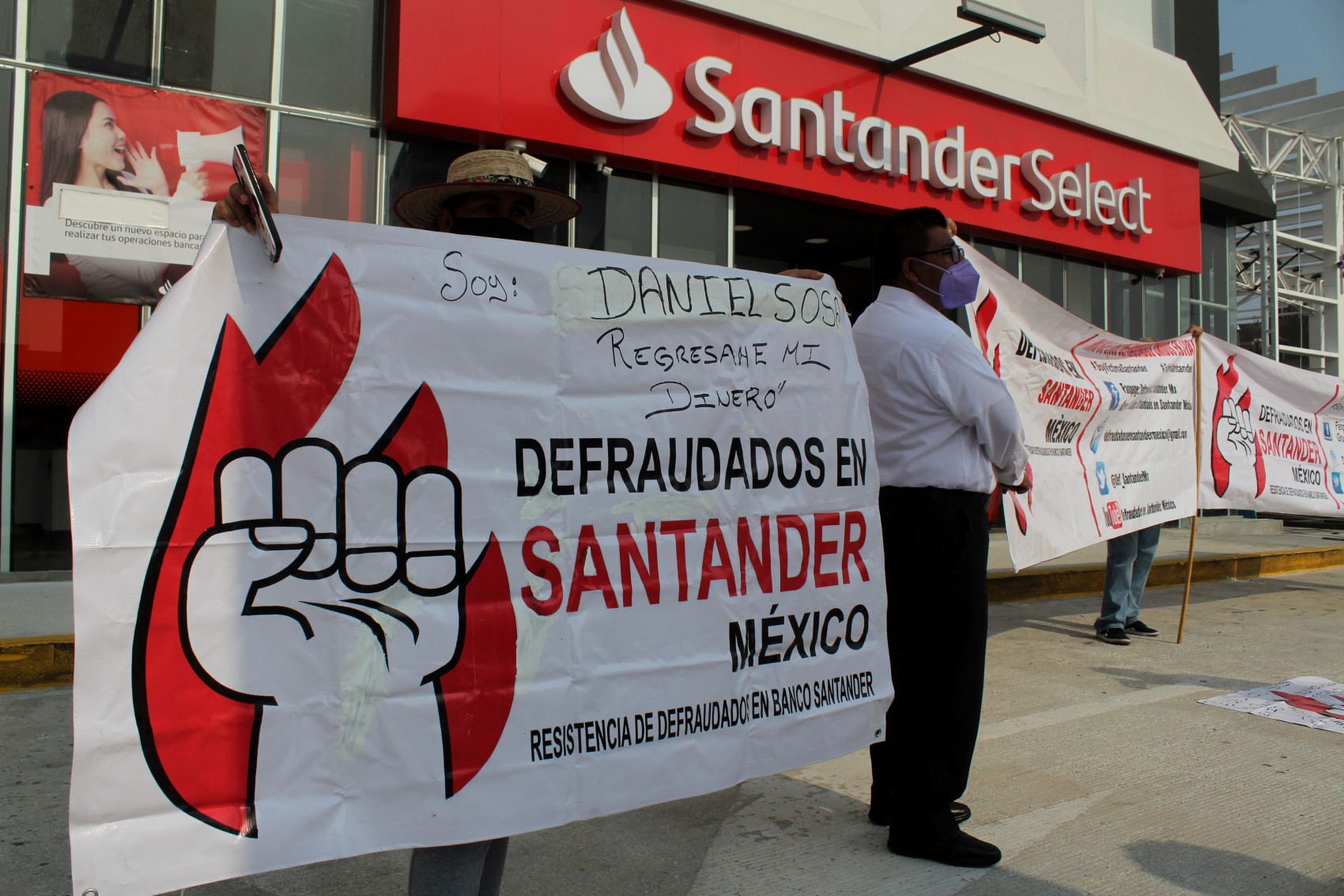 Víctimas de fraude bancario en Santander:  Una respuesta lenta a la estafa