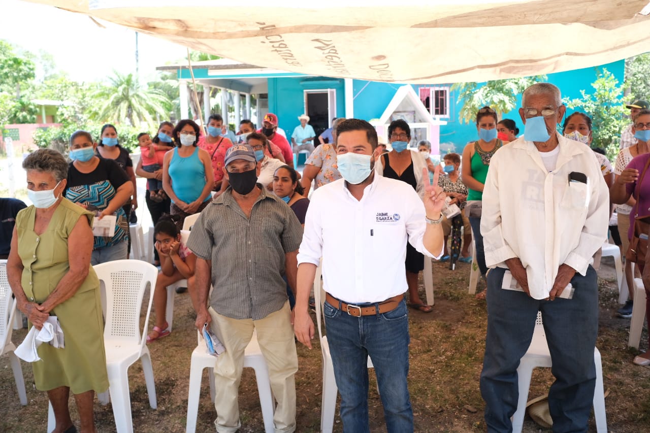 Con propuestas concretas Jaime de la Garza recorre el municipio de Alvarado