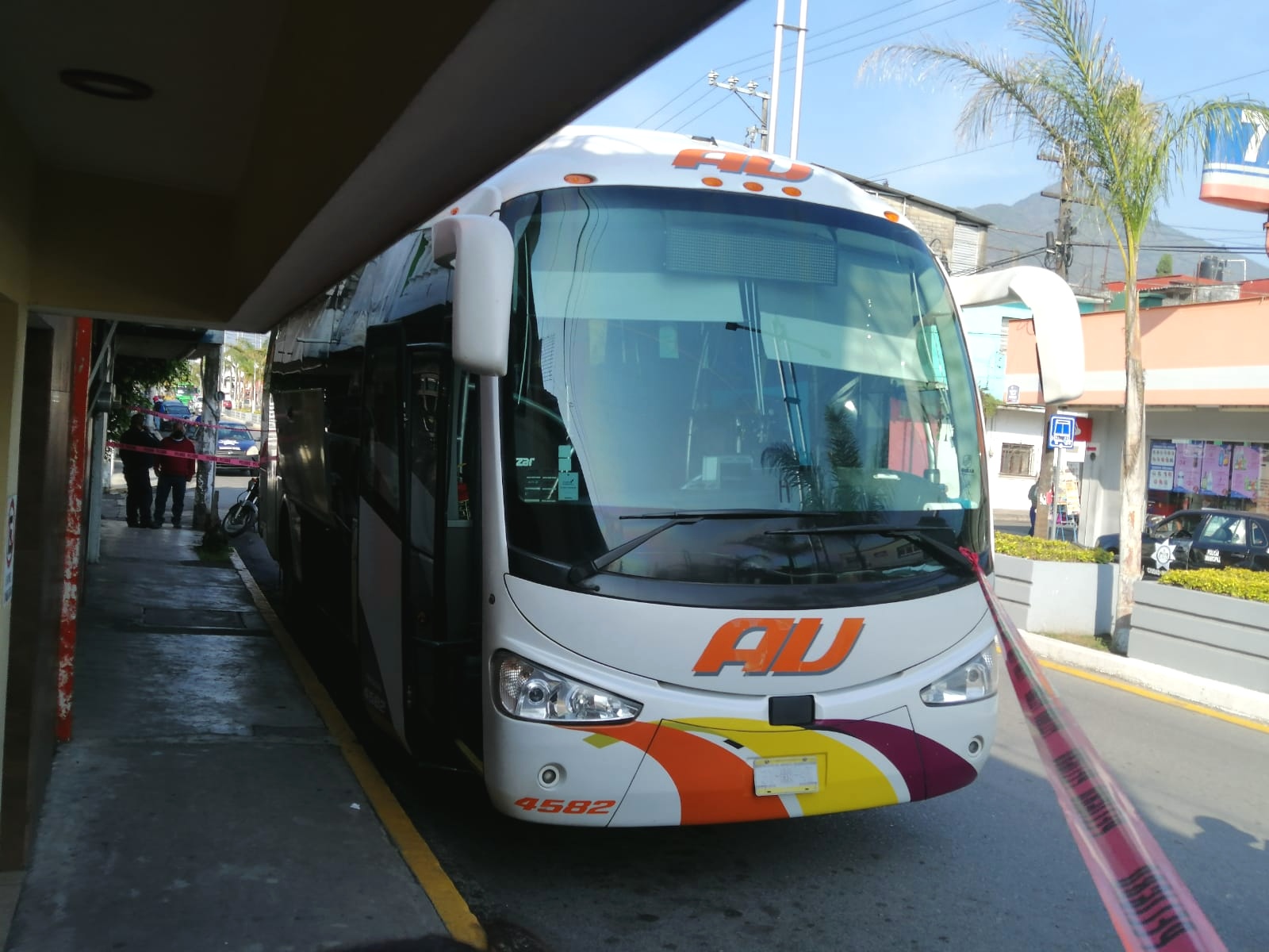 Hombre fallece a bordo de  un autobús en Ciudad Mendoza