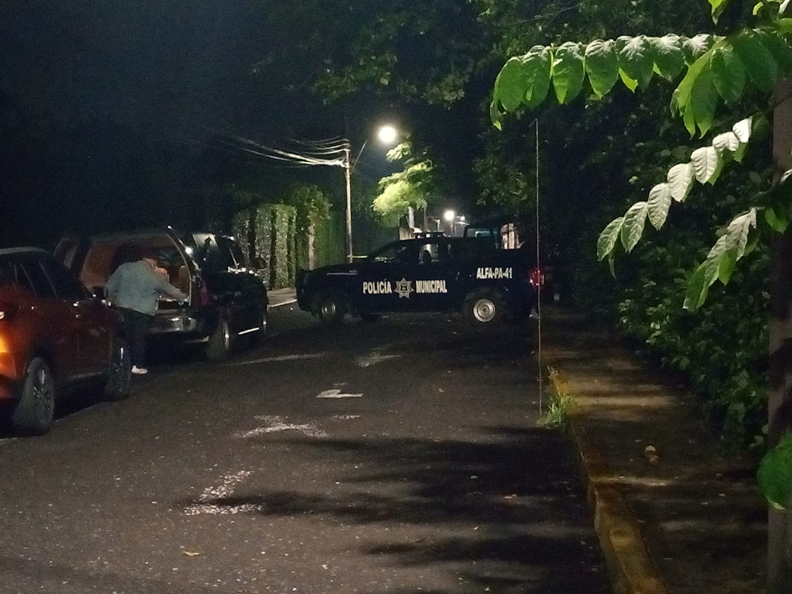 Abandonan cuerpo desmembrado de un hombre en colonia de Orizaba