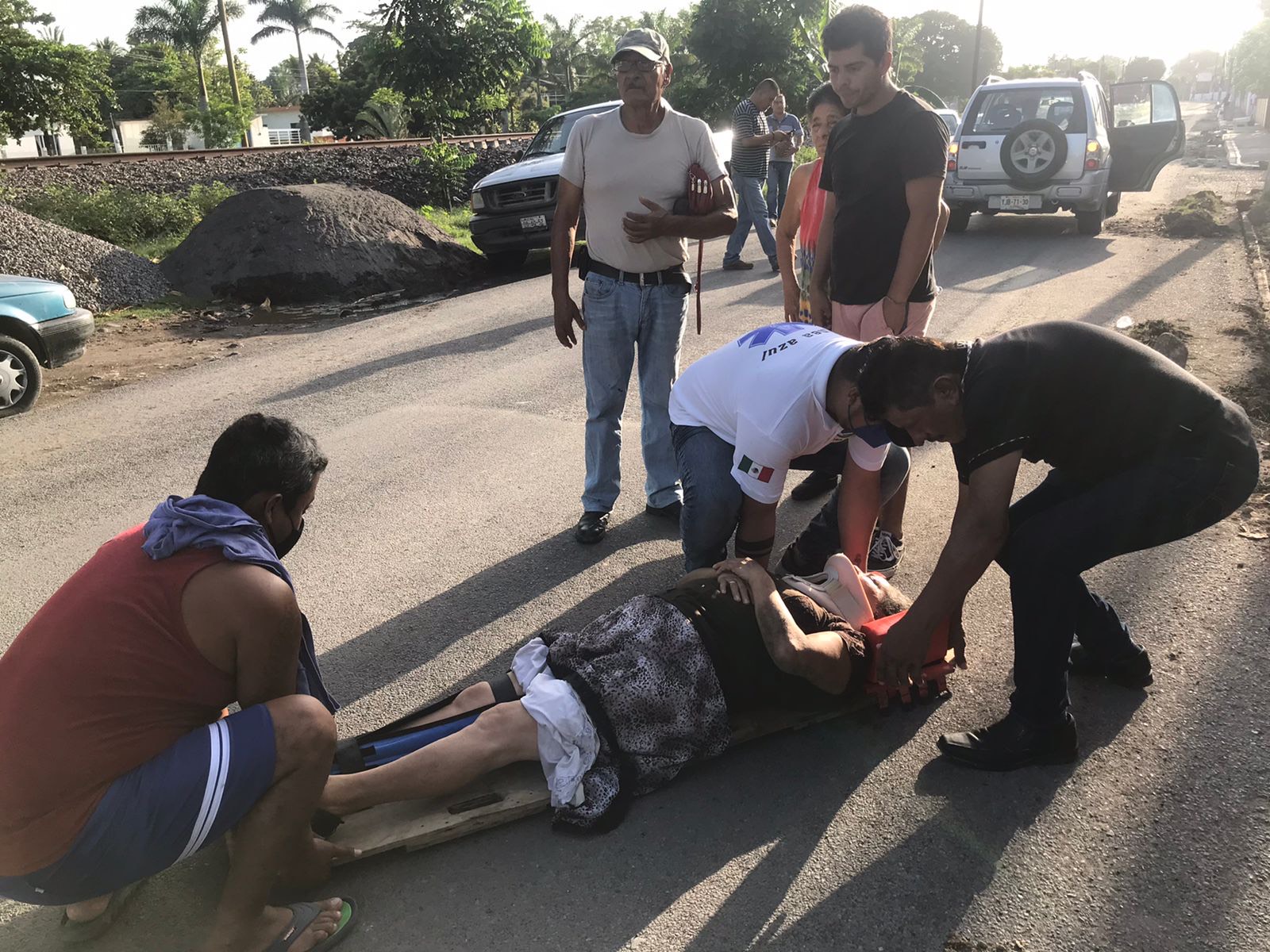 Mujer de la tercera edad  es atropellada en El Salmoral