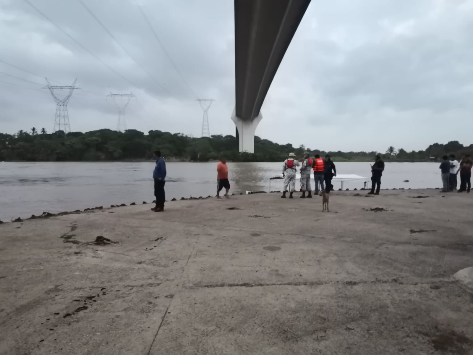 Se ahoga niño de 4 años en  aguas del río Coatzacoalcos