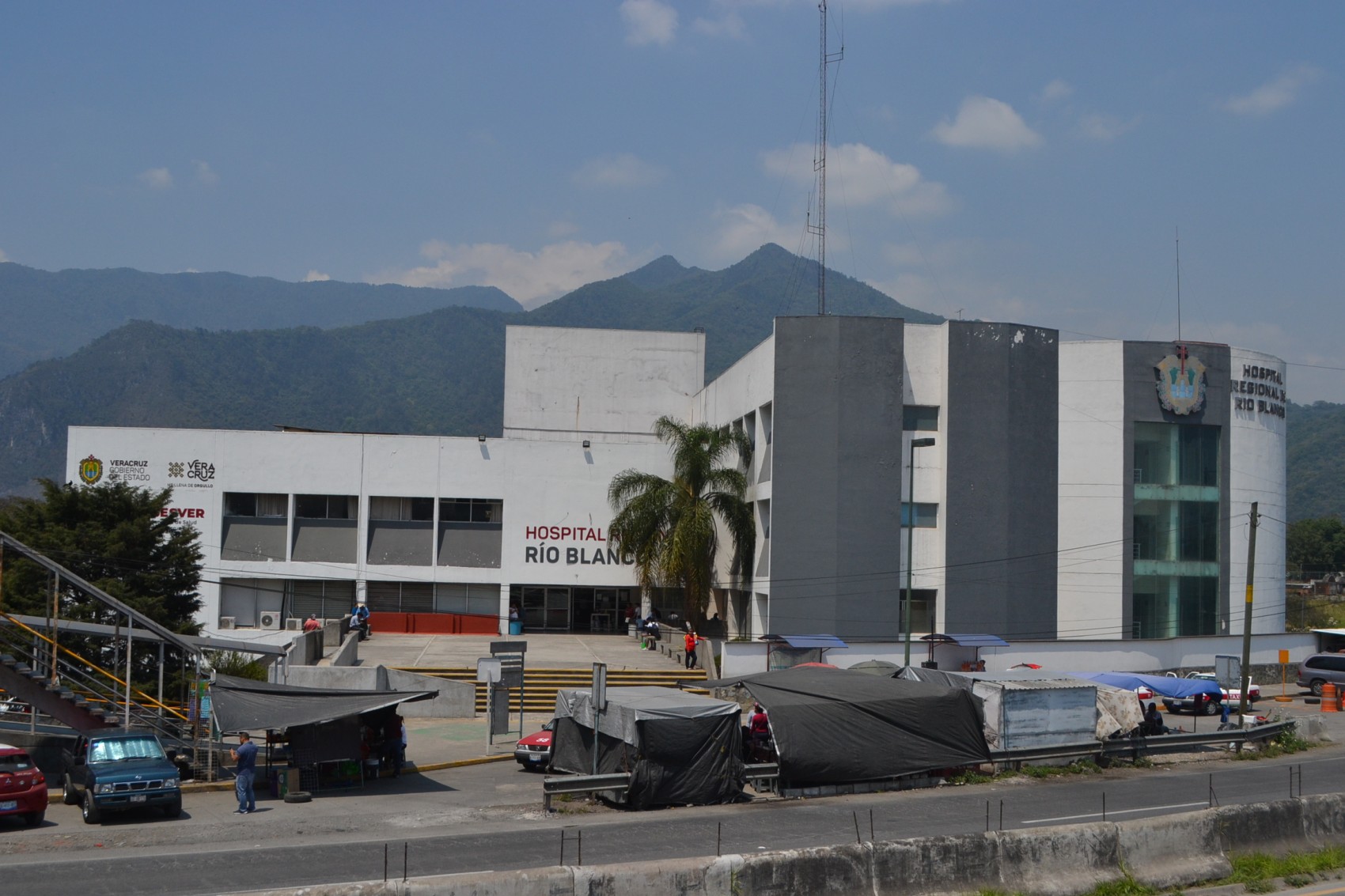 Once hospitales con más de 80 %  de ocupación de áreas covid-19