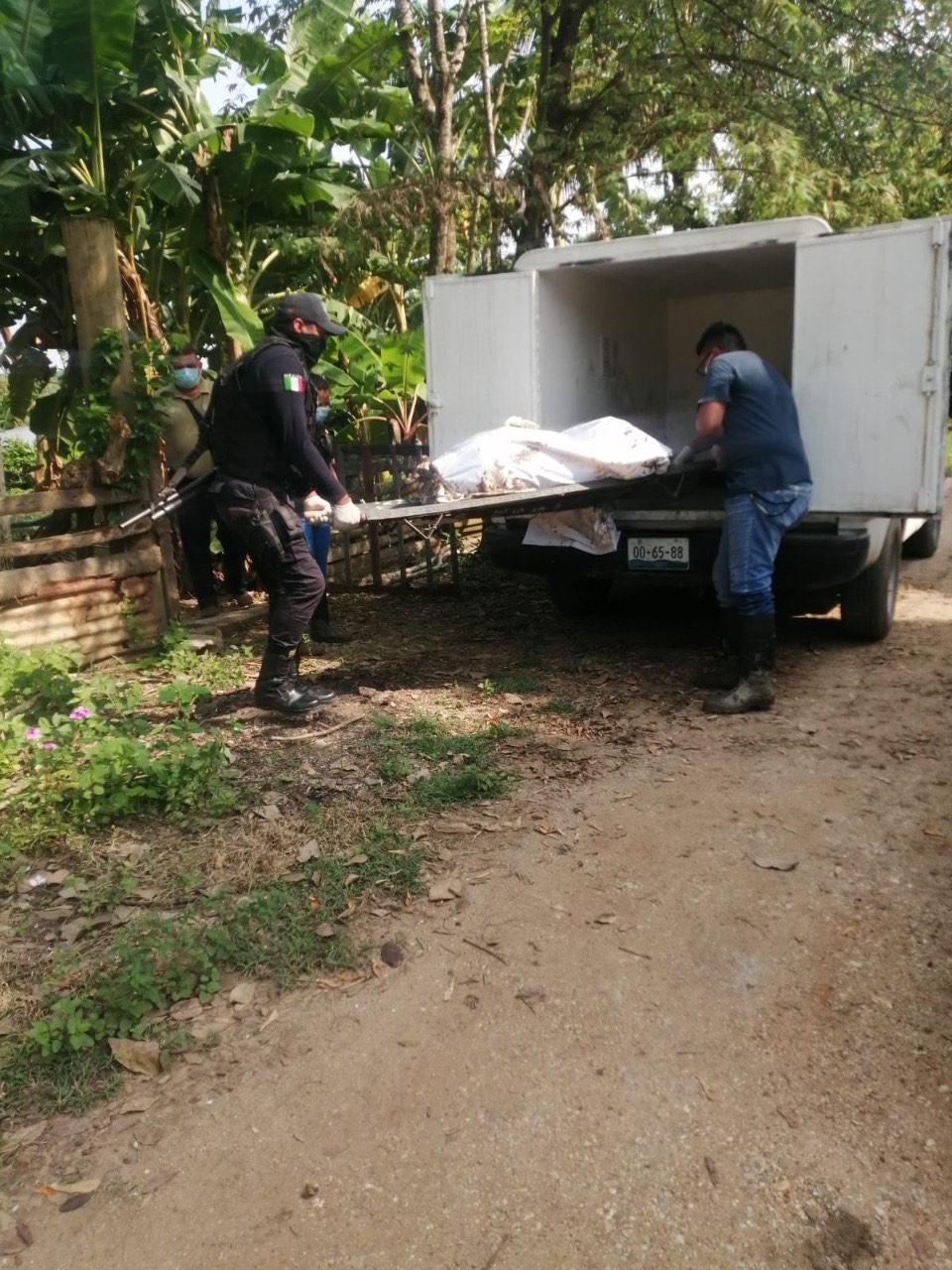 Localizan restos desmembrados de dos hombres en Omealca y Amatitlán