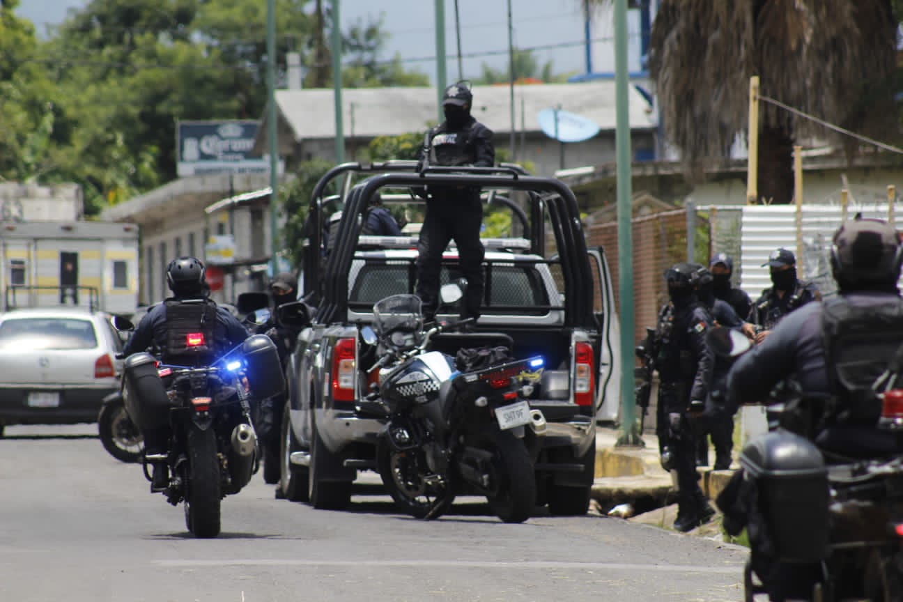 Comando saca a un hombre de su  domicilio en Fortín y se lo lleva