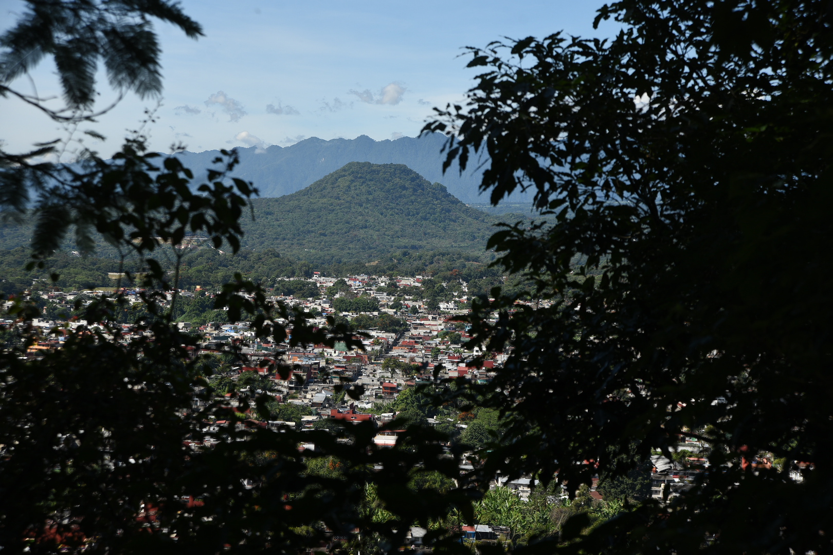 Activistas piden frenar construcción de mina en el predio Las Lajas de Coatepec