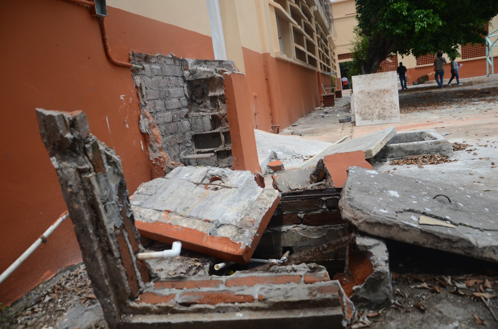 Denuncian demora de la policía para  atender robo a escuela en Veracruz puerto