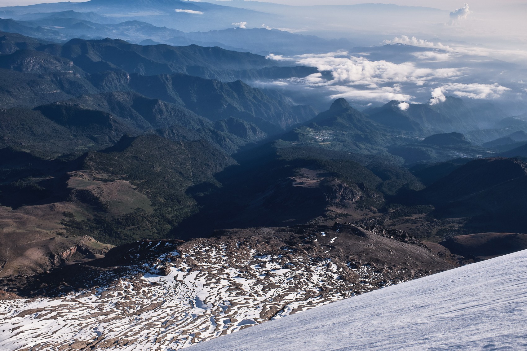 Río Jamapa en riesgo: Advierten impactos en la ruta hídrica del Pico de Orizaba al Golfo