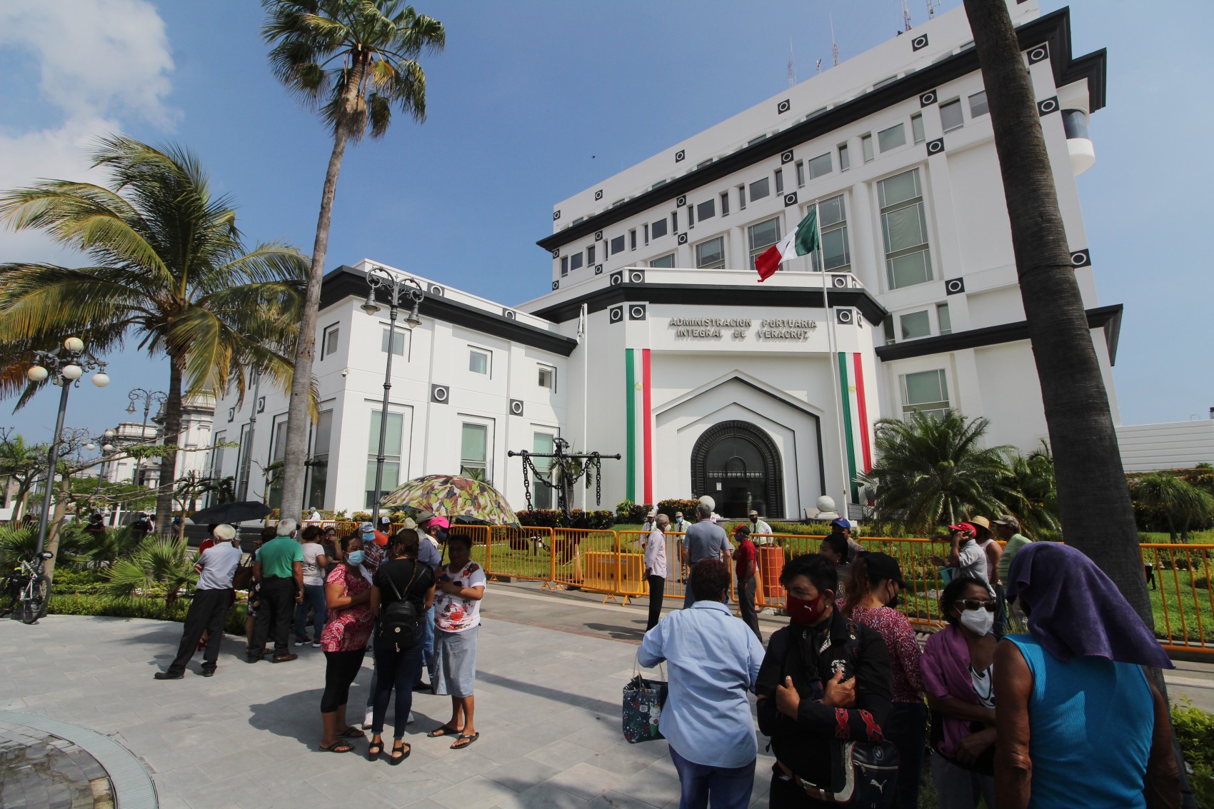 Administración Portuaria de Veracruz pagó 6.8 mdp de sobrecosto en obras