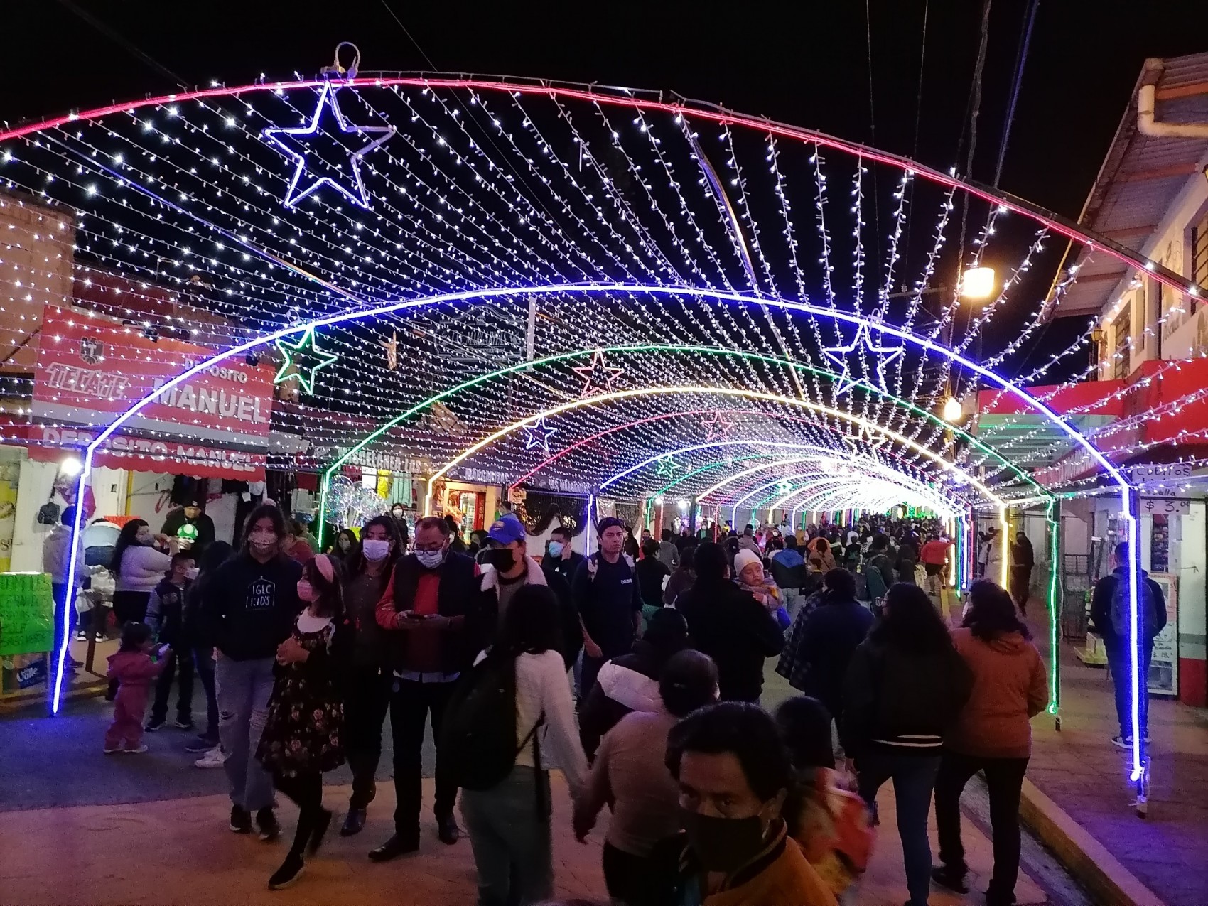 Dos millones de luces iluminarán la laguna de Nogales