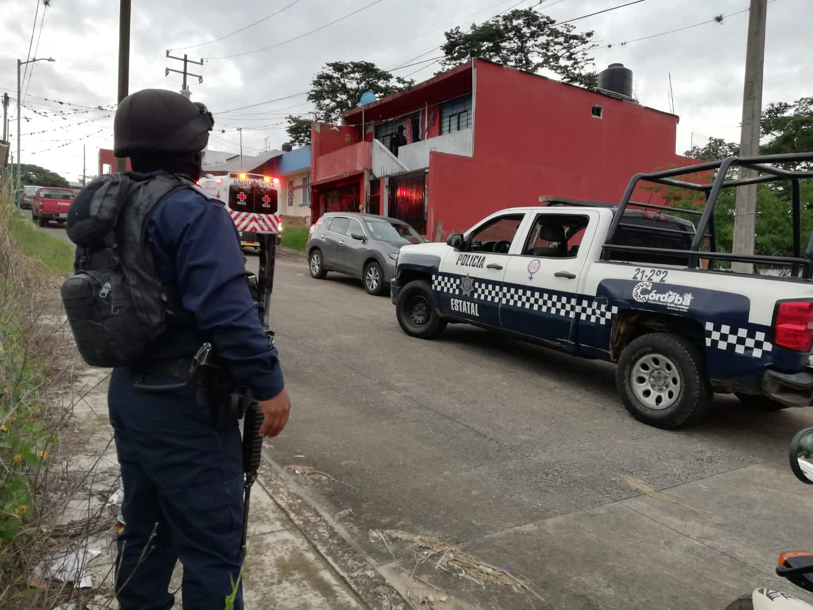 Localizan a hombre sin vida en domicilio en Huatusco