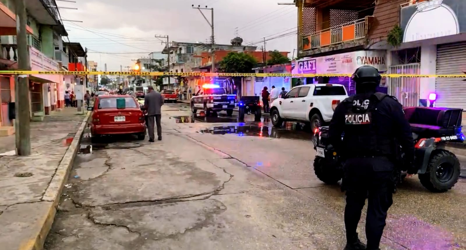 Ejecutan a hombre y mujer resulta herida en ataque al interior de un bar en Minatitlán