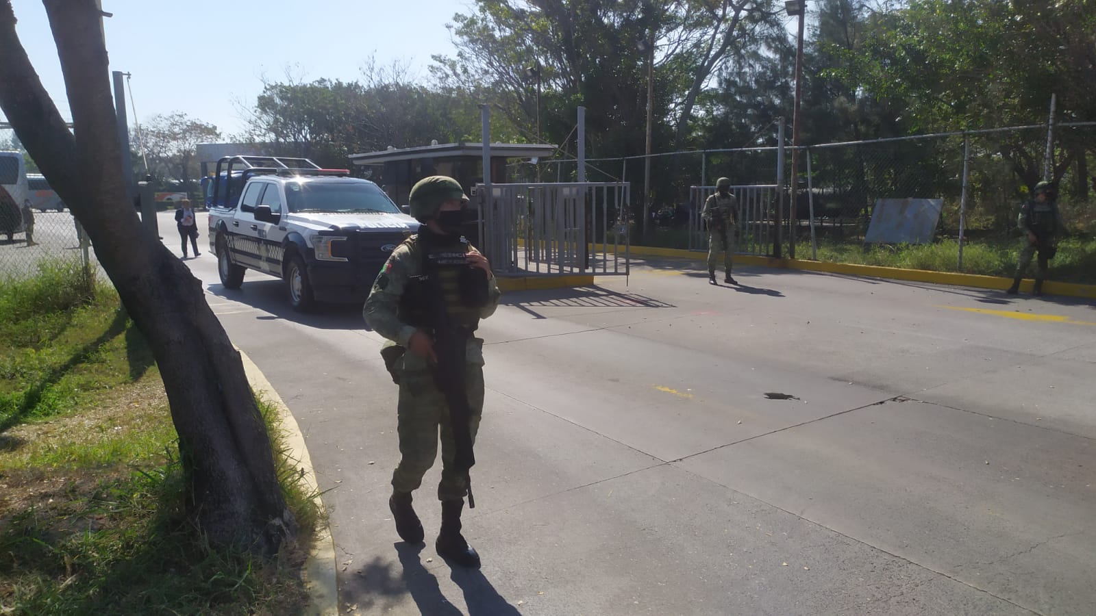 Artefacto explosivo hallado en autobús de Veracruz resultó ser un GPS: Gobernador