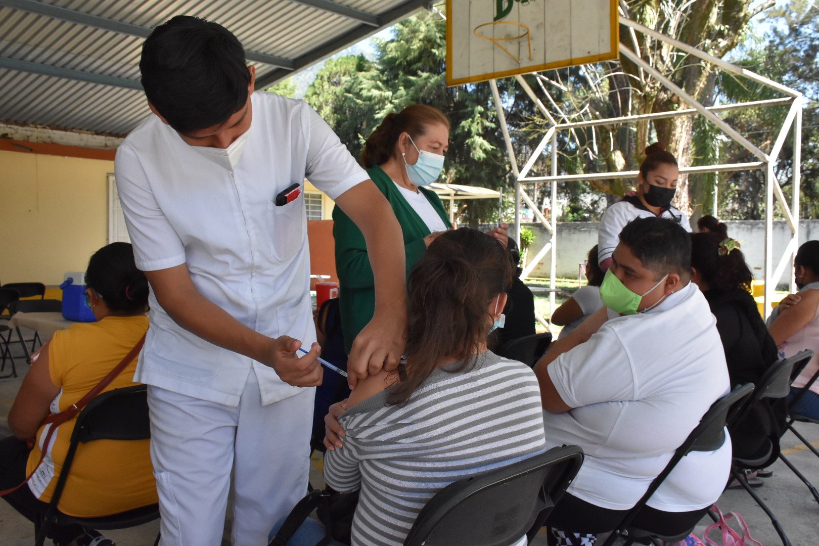 Veracruz inicia la semana en color  verde de riesgo bajo de Covid-19