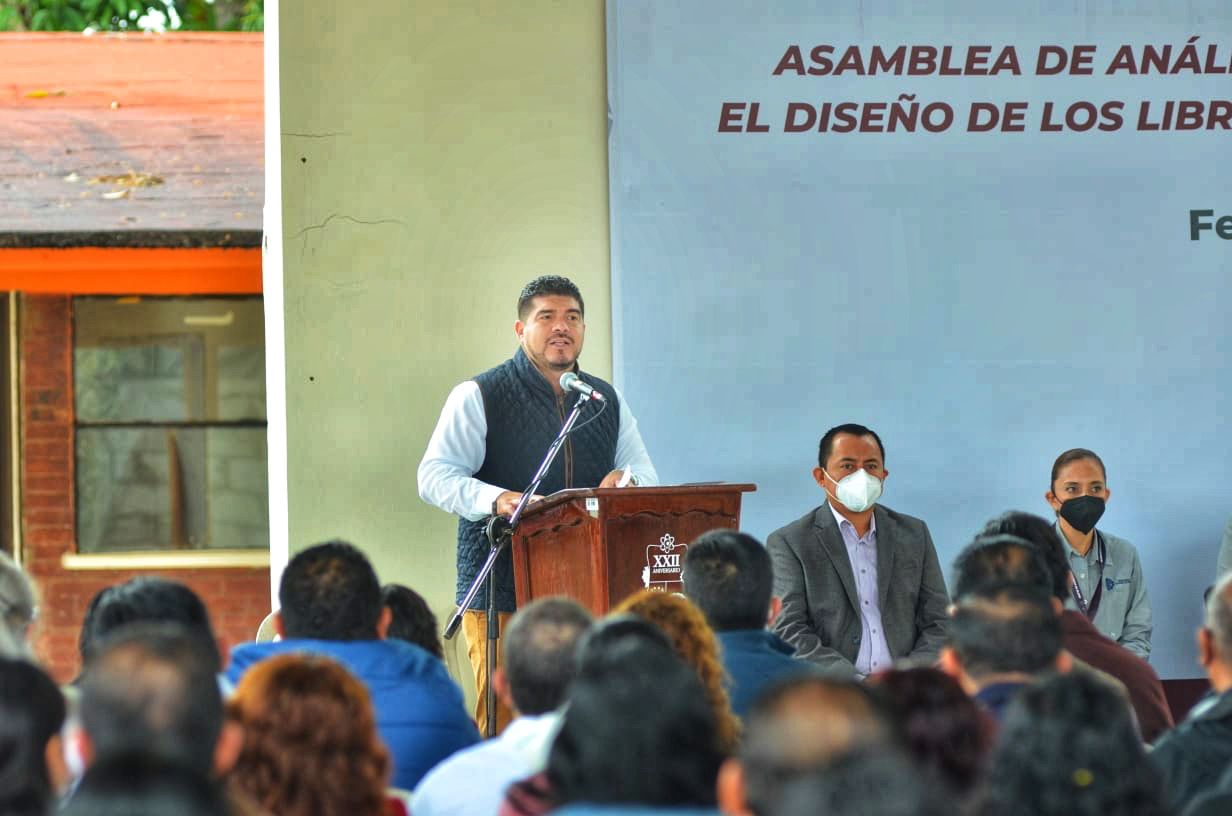Se realizarán 11 Asambleas de análisis para nueva propuesta curricular de Libros de Texto Gratuitos