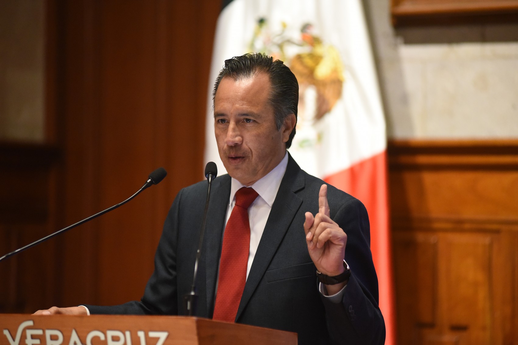 Fiscalía debería llamar a Cuitláhuac por caso familia michoacana financiando campañas