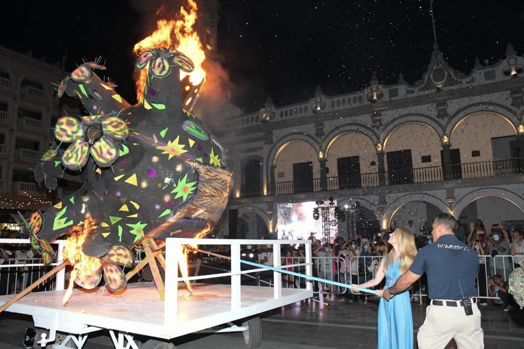 Con la Quema del Mal Humor, inicia el Carnaval de Veracruz 2022, el más alegre del mundo