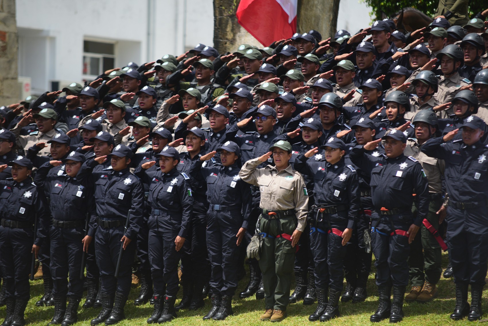 En 4 años dan de baja a 400 elementos de SSP, no aguantan la disciplina dice Cuitláhuac García