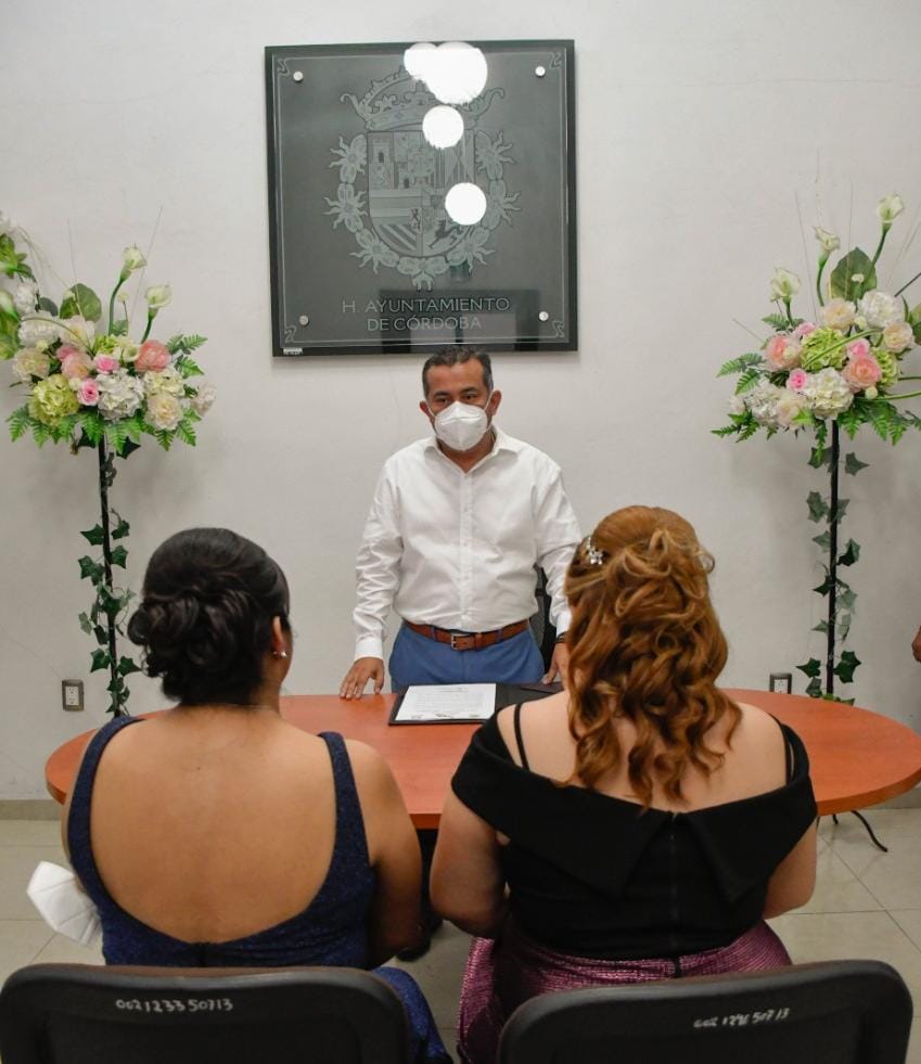 Córdoba celebra primer matrimonio igualitario