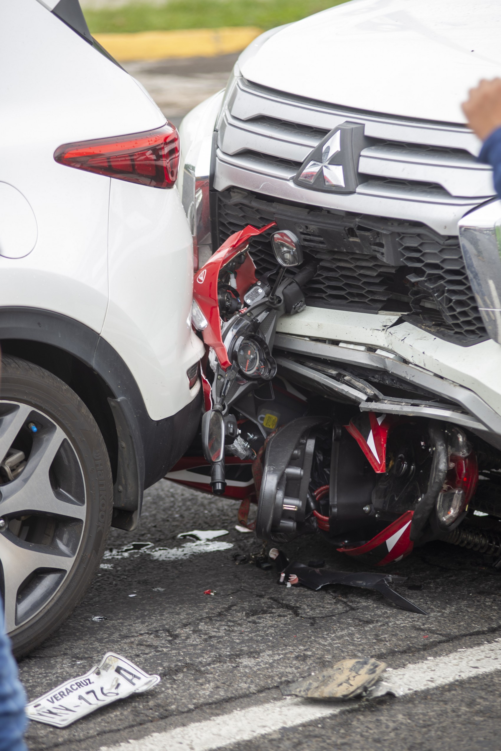 Accidente automovilístico ocurrido sobre la avenida Lázaro Cárdenas