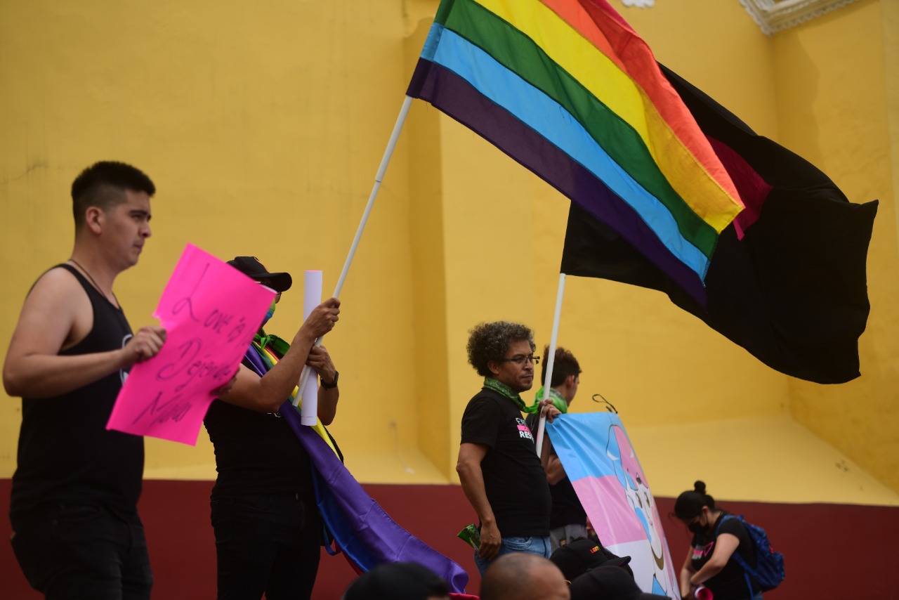 Personas transexuales son olvidadas del Movimiento de la diversidad