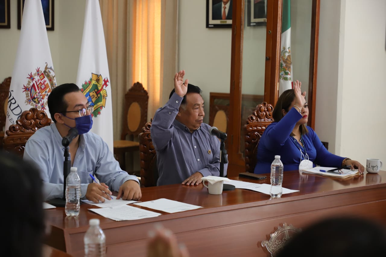 Cabildo de Córdoba aprueba la firma de 9 convenios de colaboración con instituciones educativas