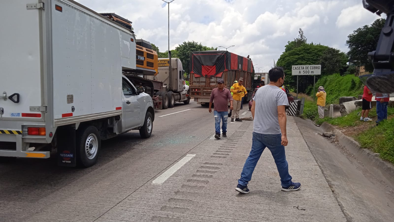 Choque múltiple a 500 metros de la caseta de Fortín