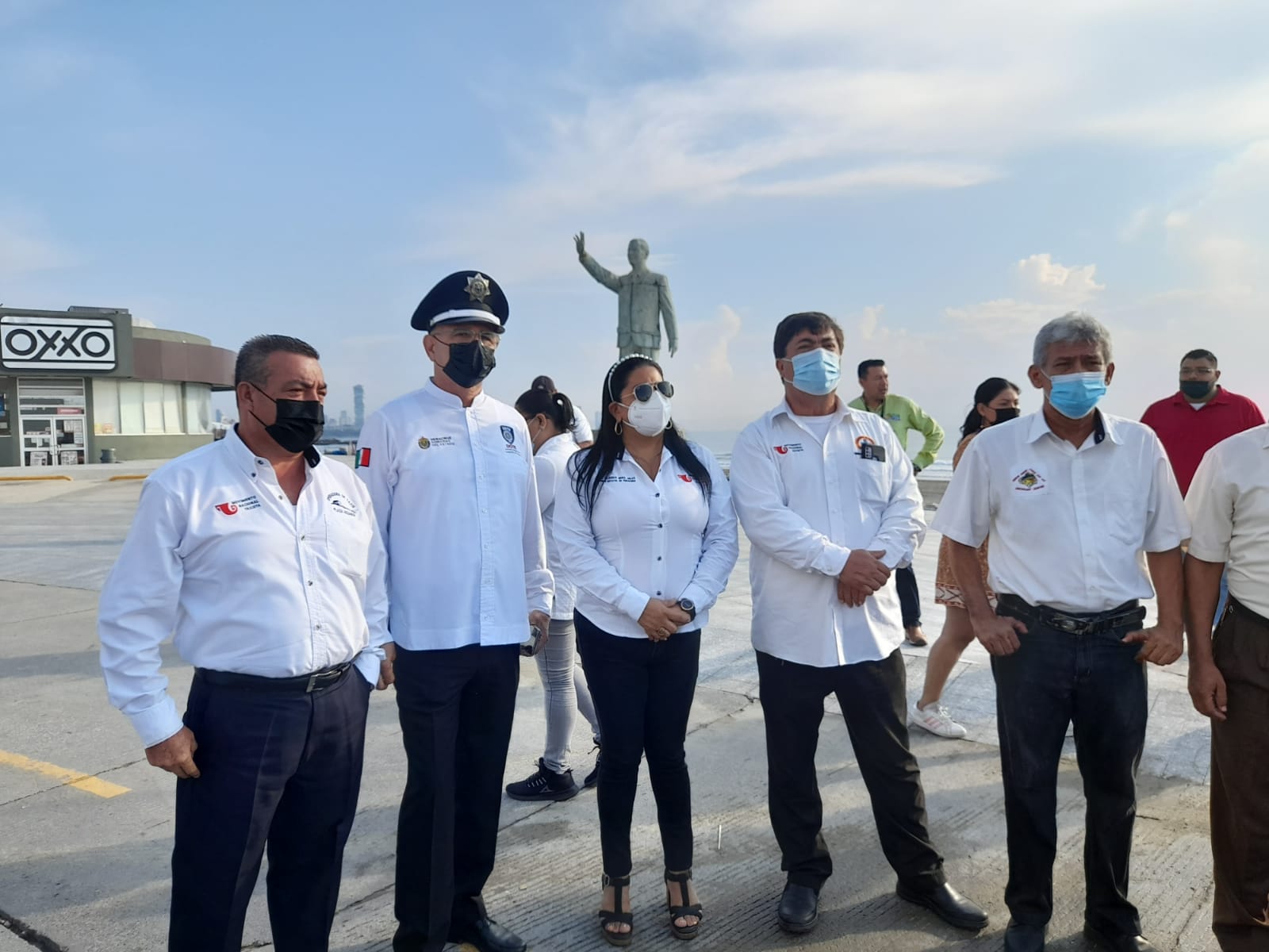 Sanitizan mil taxis de Veracruz y Boca del Río para reducir contagios de COVID-19 en la quinta ola