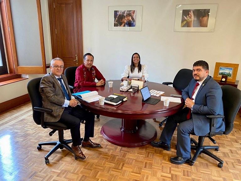 Zenyazen acompañó al gobernador Cuitláhuac García a reunión de trabajo en la SEP