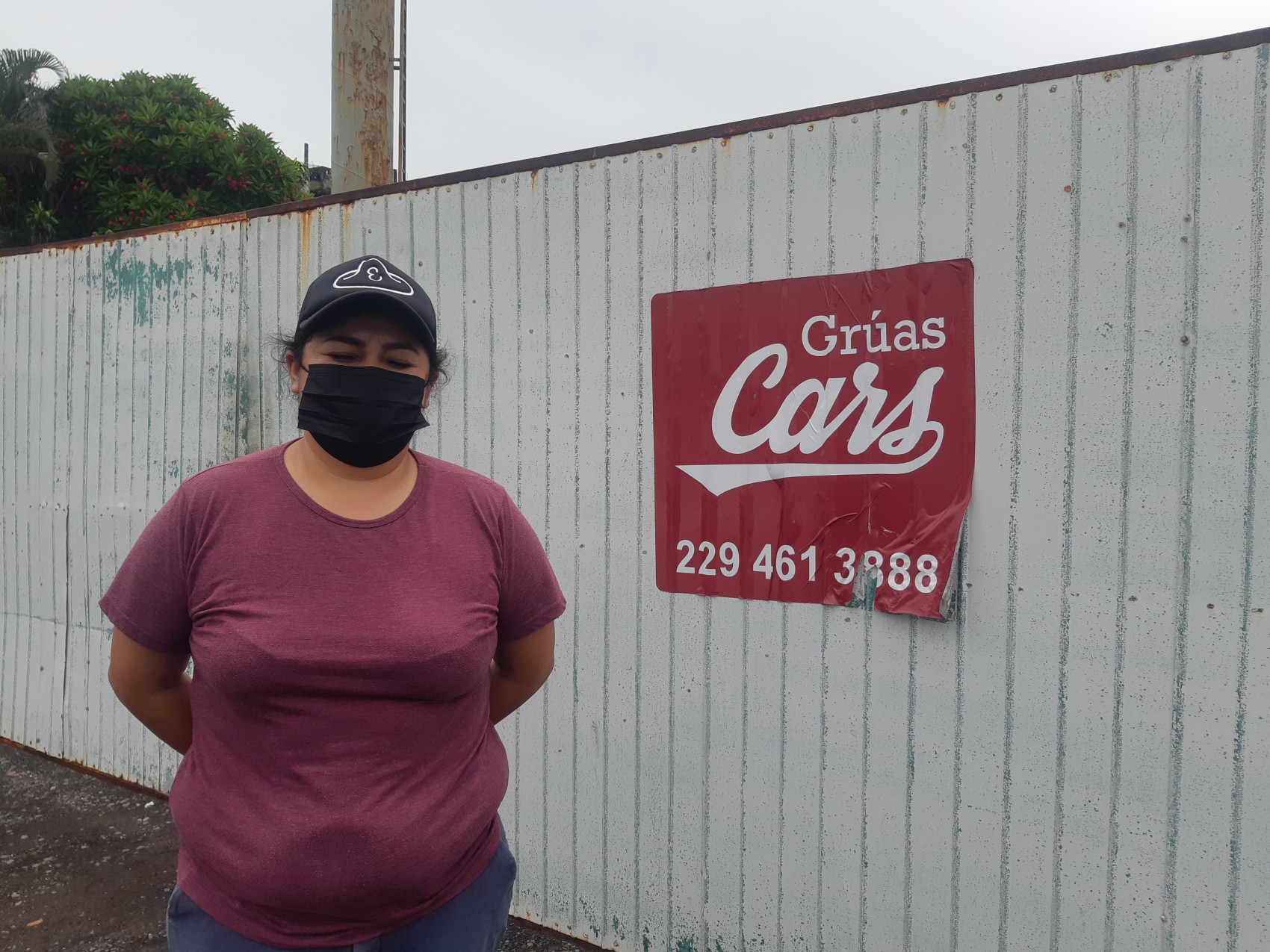 Denuncian a empresa de gruas por dañar automovil en Veracruz Puerto