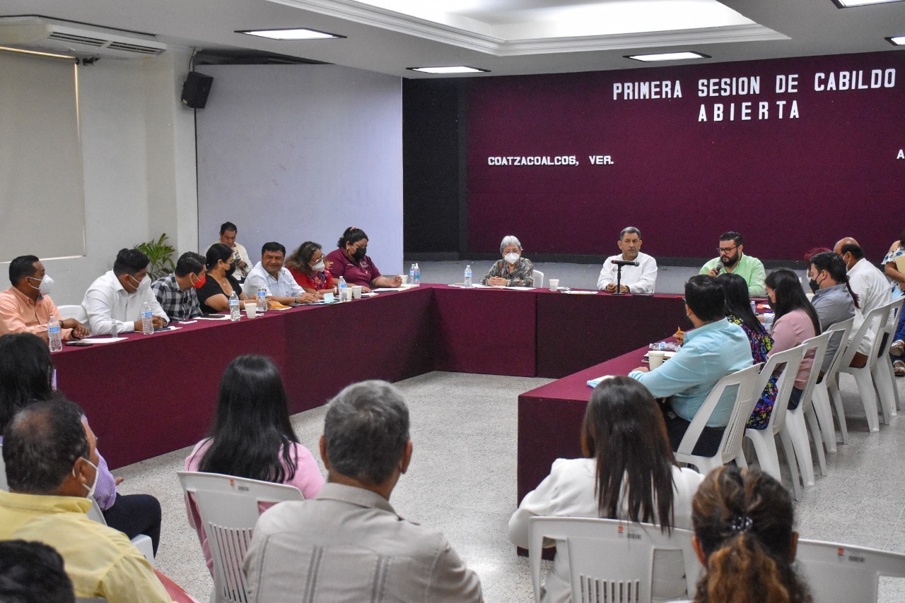 Ayuntamiento realiza Primera Sesión de Cabildo Abierta