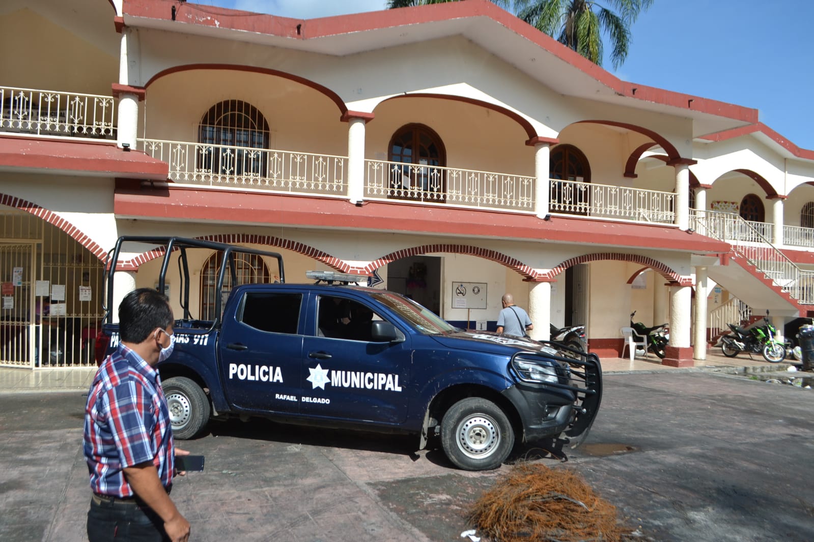 Atacan a balazos patrulla de Rafael Delgado