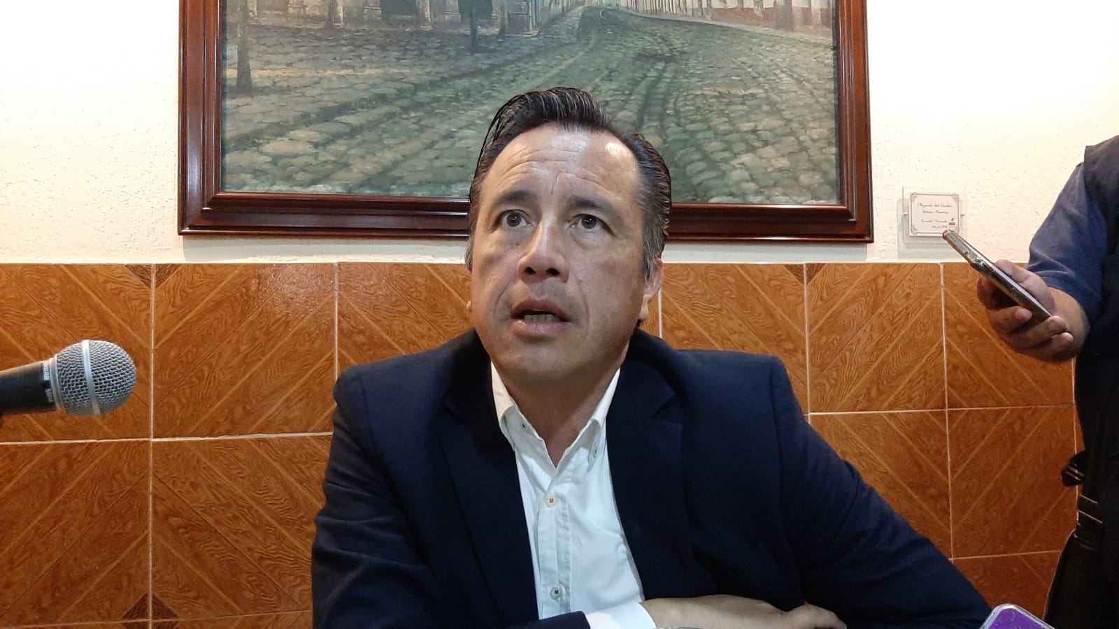 Se busca agilizar entrega de medicamentos a Veracruz  : Cuitláhuac
