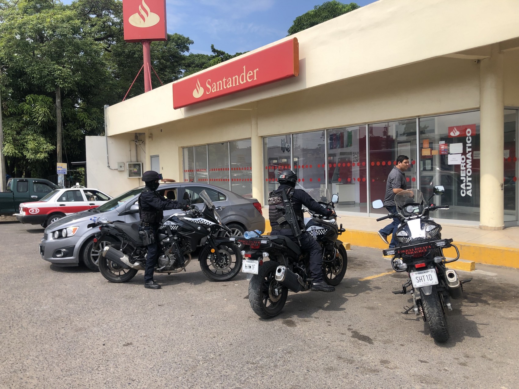 Despojan a cuentahabiente de 100 mp en Veracruz puerto