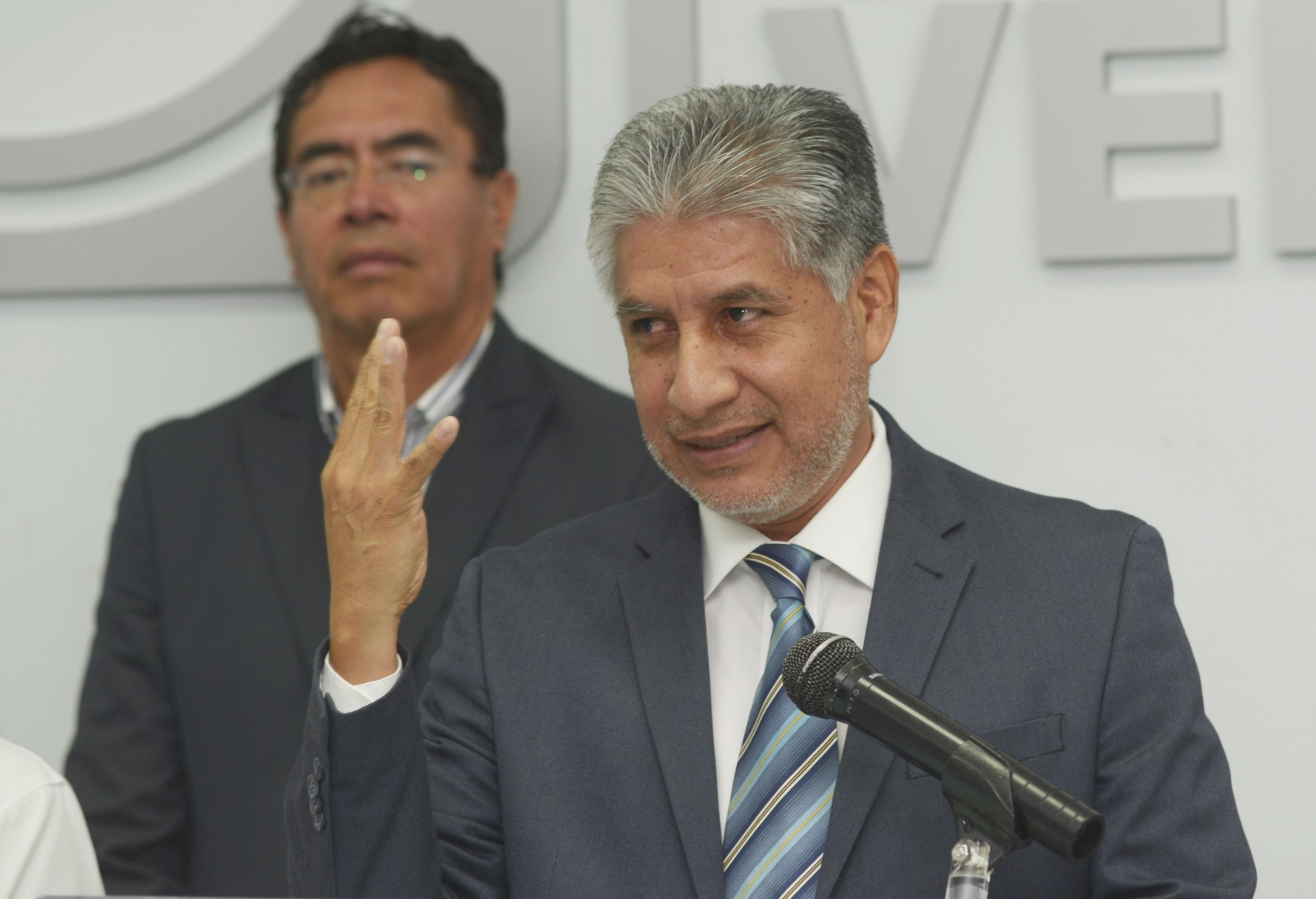 Destape de presidenciables de oposición es una caja china: PAN