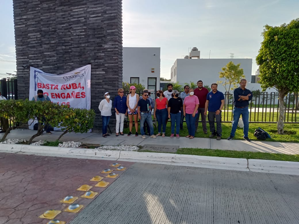 Denuncian construcción ilegal en fraccionamiento en Boca del Río