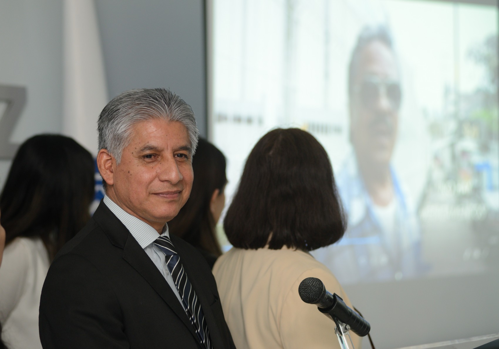 Lima Franco vive en un cuento de hadas: PAN